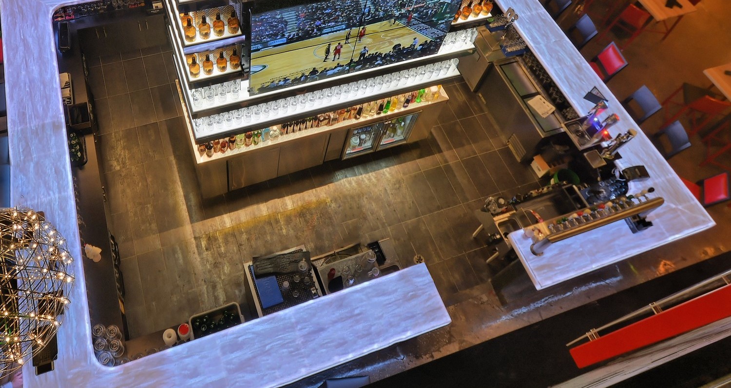 Shoeless Joe’s Sports Grill