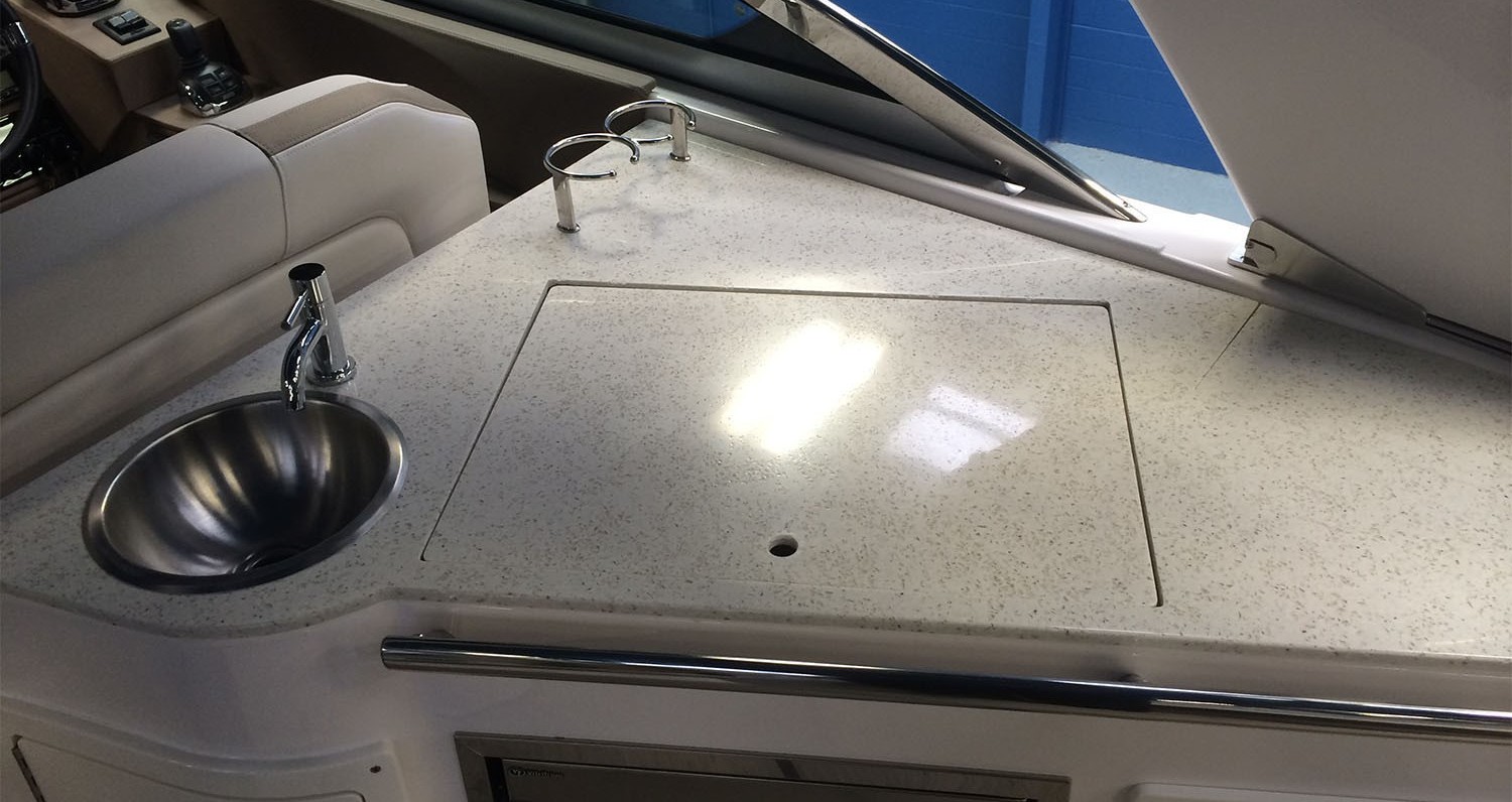 Programul Right Size de la Avonite Surfaces redus substantial costurile cu forta de munca si pierderile materiale pentru Regal Boats. Producatorul global de ambarcatiuni Regal Boats din Orlando, Florida este de parere ca scopul lor nu este doar acela de a vinde barci, ci si de a crea un spatiu in care sa te simti intotdeauna ca acasa si unde […] Mai mult…