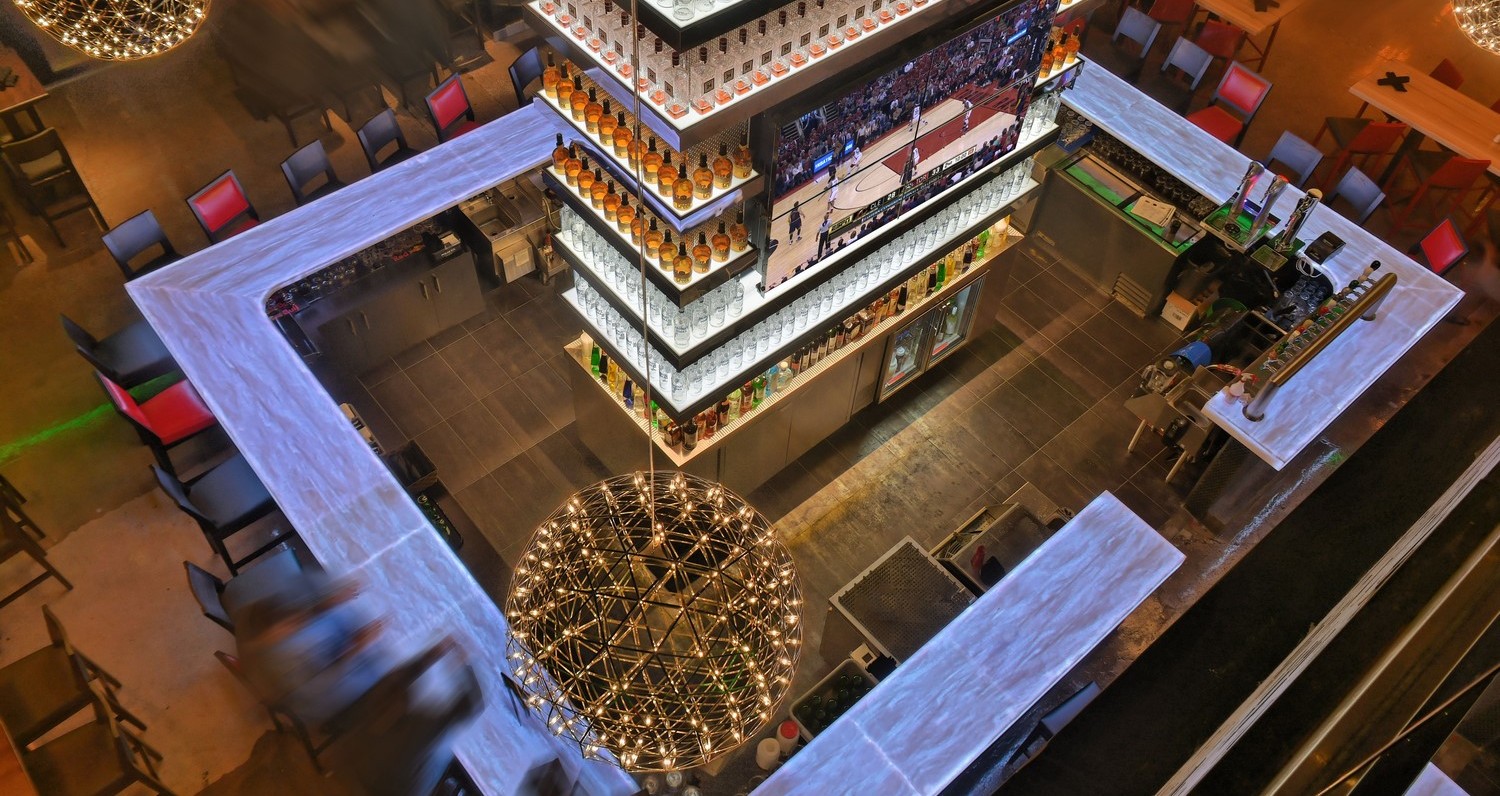 Shoeless Joe’s Sports Grill